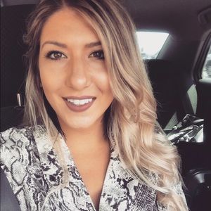 Meet your Posher, Ivana